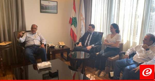 لقاء بين الحاج حسن وبوشكيان قضى بتشكيل لجان فنية وتقنية وقانونية بين وزارتي الصناعة والزراعة والقطاعين العام والخاص