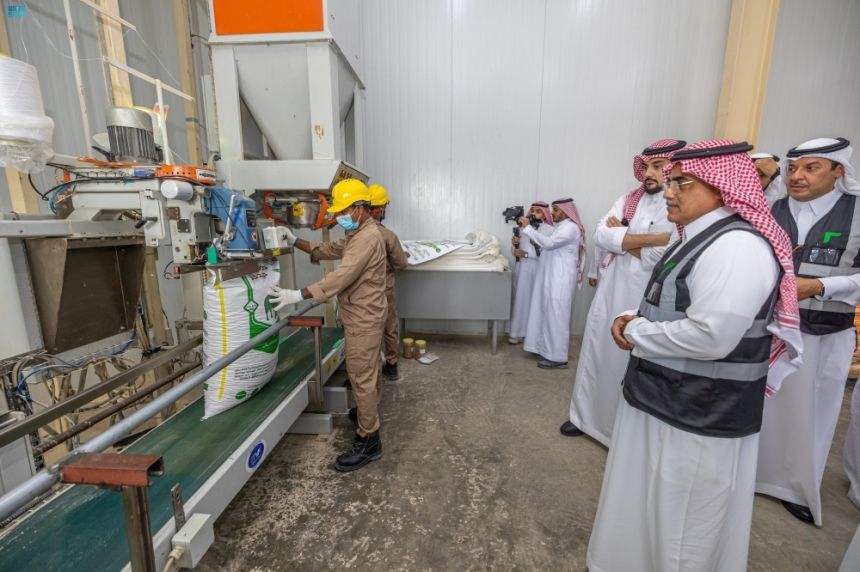 تدشين مصانع ومشاريع في المدن الصناعية الأولى والثانية والثالثة بجدة