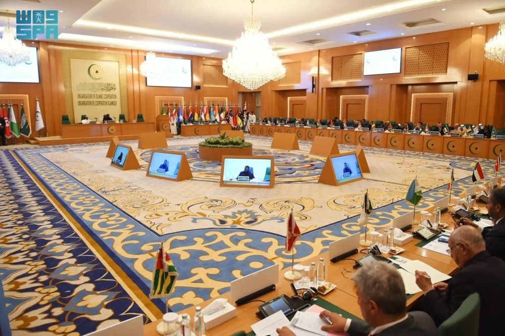 الاجتماع الاستثنائي للتعاون الإسلامي يدين الجرائم الإسرائيلية بحق الفلسطينيين