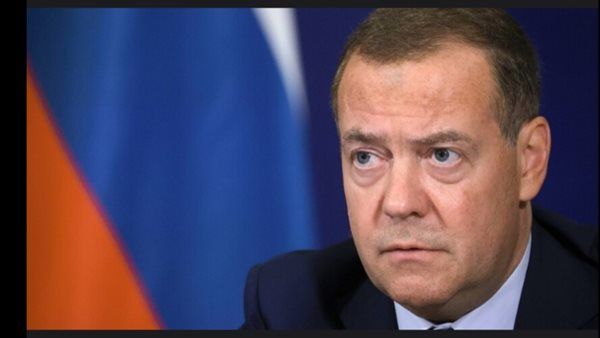 مدفيديف: العملية العسكرية الخاصة يجب أن تتجاوز الحدود الإقليمية