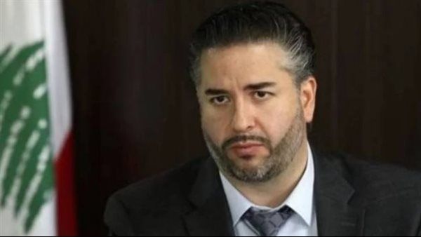 وزير اقتصاد لبنان يطمئن بوجود مخزون غذائي لـ 5 أشهر