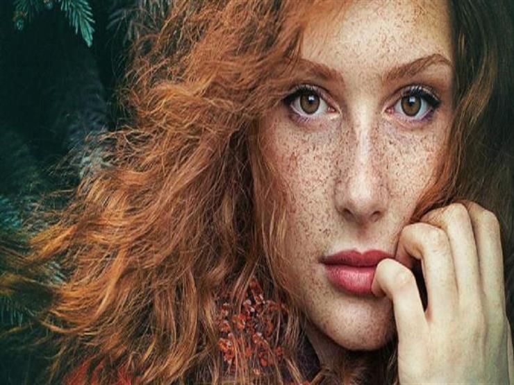 أحدث صيحات عالم التجميل "النمش الزائف".. إليك التفاصيل