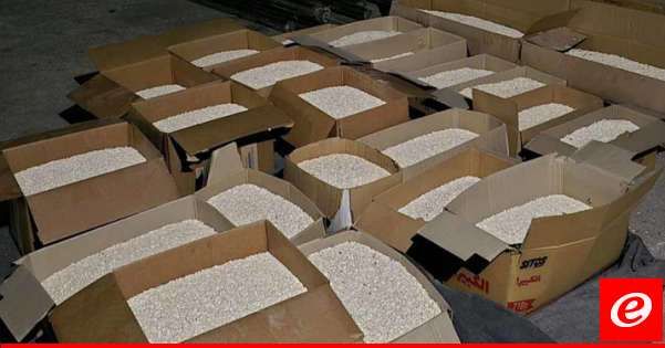 الجيش: توقيف 4 مواطنين في البقاع لمحاولتهم نقل نحو 6,5 ملايين حبة كبتاغون بواسطة شاحنة