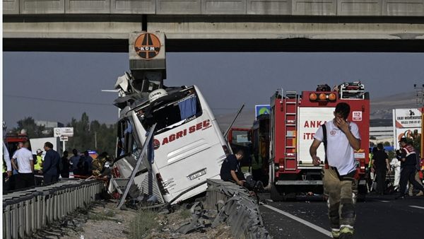 قتلى وجرحى جراء حادث حافلة في تركيا