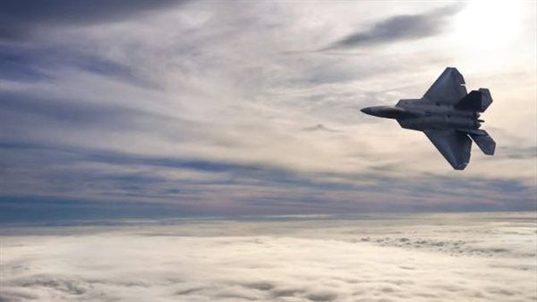 البنتاجون ينشر مقاتلات F-22 في الشرق الأوسط