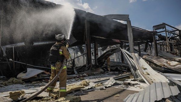 قتلى جراء قصف استهدف شرق أوكرانيا