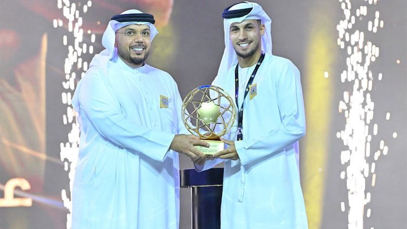 الامارات | علي صالح وخمينيز والسناني وميلوش أفضل نجوم الموسم