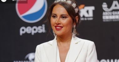 ياسمين رئيس تواصل تحضيرات مسلسل رقم سرى بتوقيع المخرج محمود عبد التواب