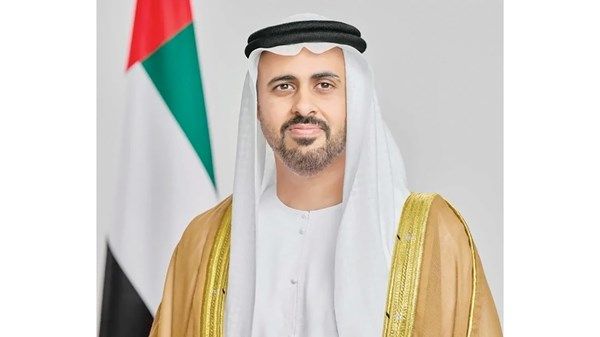 ذياب بن محمد: الإمارات تضع الاستثمار في الشباب على قمة أولوياتها