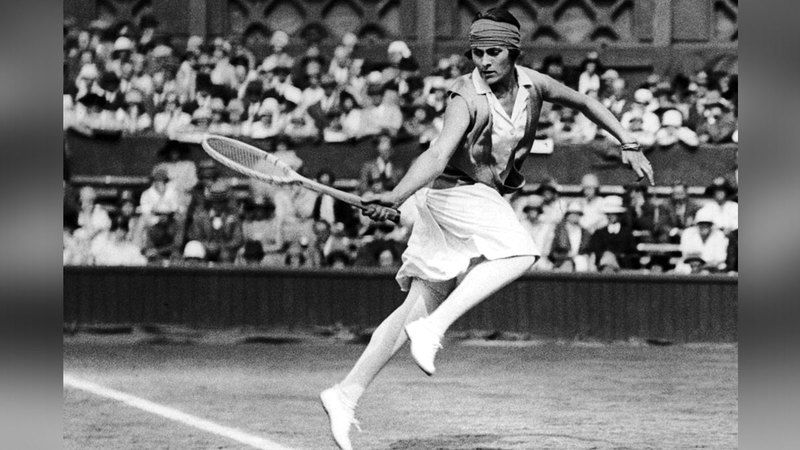 الامارات | شارلوت كوبر.. أول امرأة تفوز بميدالية ذهبية في الأولمبياد