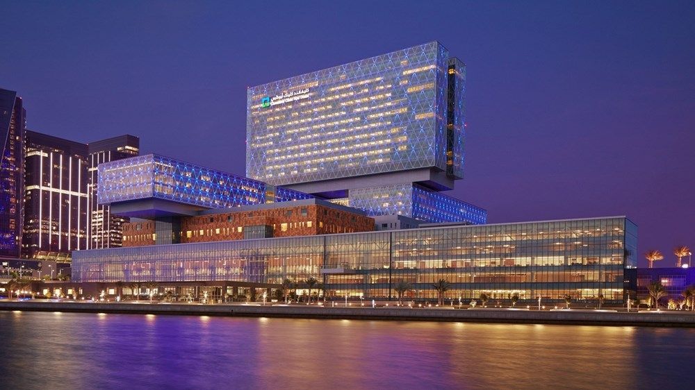 "كليفلاند أبوظبي" يجري 664 عملية زراعة أعضاء منذ 2017