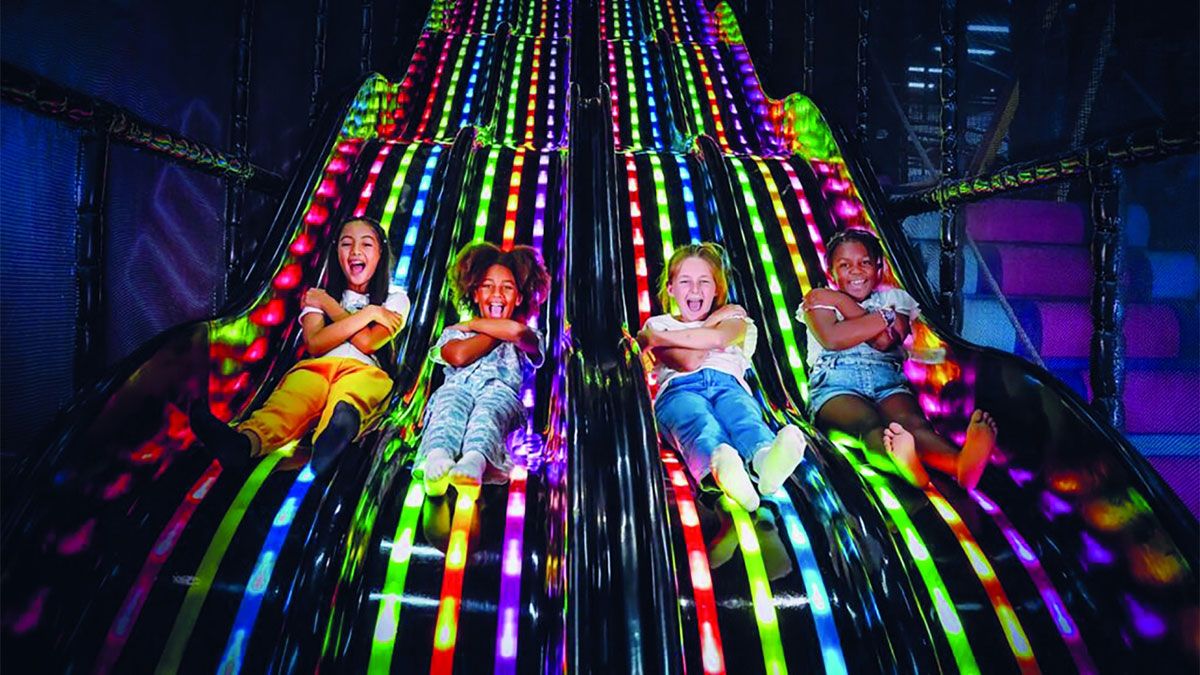 الامارات | المدن الترفيهية في الإمارات.. تجارب استثنائية تتحدى حرارة الصيف