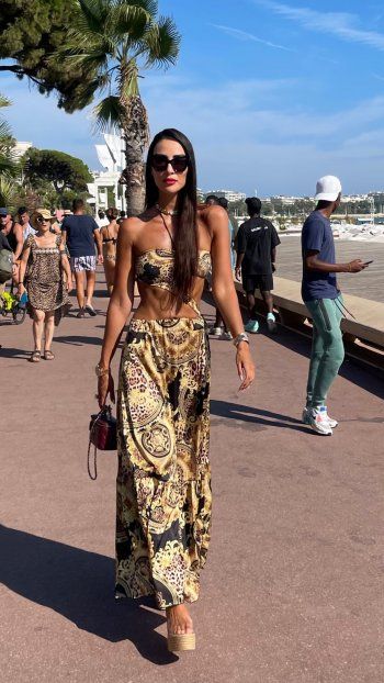 نورهان إبراهيم تستمت بعطلتها في شوارع موناكو و كان..و إطلالاتها الرائعة تلفت أنظار الجمهور