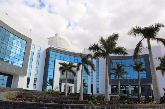 جامعة الريادة للعلوم والتكنولوجيا RST تنظم المعرض الدولي للابتكارات IEI’2024