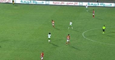 15 دقيقة.. تعادل سلبى بين الأهلى ومودرن سبورت