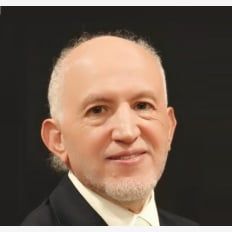 «صناعة المرض».. الدواء فيه سم قاتل!