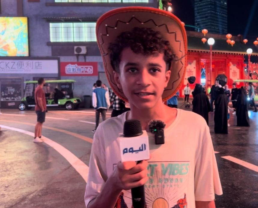 استعداد نفسي.. "اليوم" ترصد مشاعر الأسر والطلاب في موسم جدة قبل بدء العام الدراسي