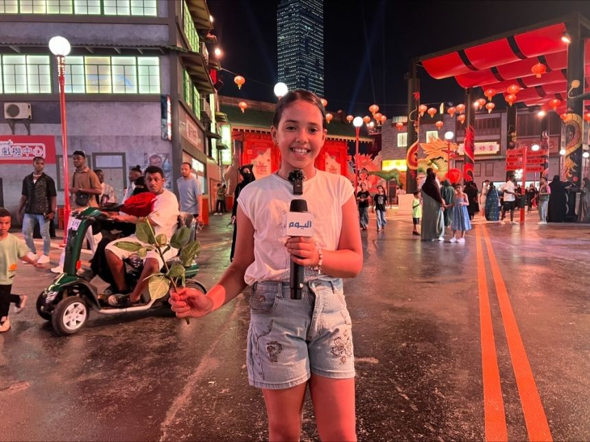 استعداد نفسي.. "اليوم" ترصد مشاعر الأسر والطلاب في موسم جدة قبل بدء العام الدراسي