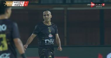 ناصر منسى يتقدم للزمالك بالهدف الثانى فى شباك بلدية المحلة