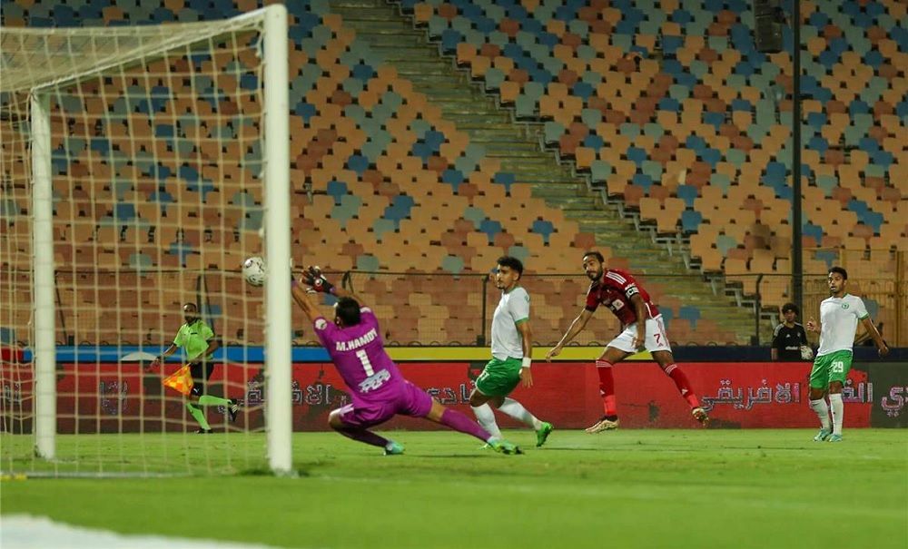 في ختام الدوري المصري.. الأهلي يخسر أمام مودرن سبورت والزمالك يتعادل مع البلدية (فيديو)