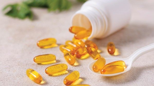 «الهروب من شمس الصيف» يضاعف نقص فيتامين «د»