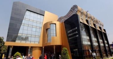 عاطف حسين حكما لمباراة الاتحاد والمصرى.. والعمراوى للداخلية والبنك الأهلى بالدورى