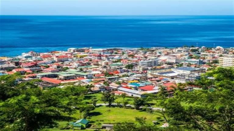 30 صورة ساحرة.. دولة تستقبل سياحا أكثر من عدد سكانها