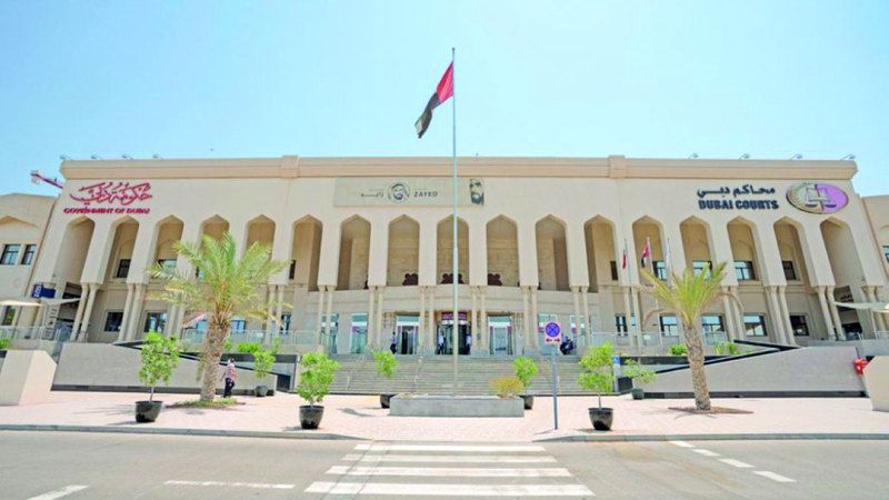 الامارات | رجل يمنح بطاقته الائتمانية لصديقه مقابل «وعد بالسداد»