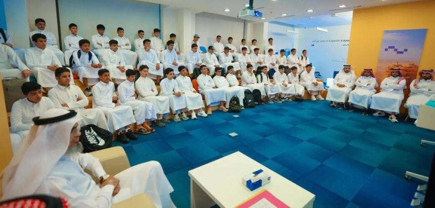 بالشراكة مع "التعليم".. أكاديمية طويق تطلق مدرسة "الموهوبين التقنية الثانوية"