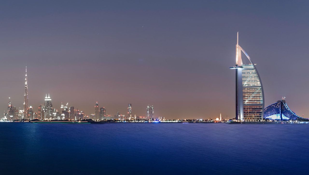 الامارات | طقس الغد مغبر غائم جزئياً مع انخفاض بدرجات الحرارة