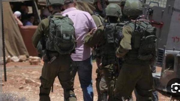 الاحتلال الاسرائيلي يواصل جرائمه الوحشية ويعتقل شابين غرب رام الله