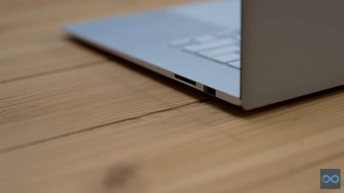 تكنولوجيا: إستعراض لجهاز ASUS ZenBook S 16 AMD AI