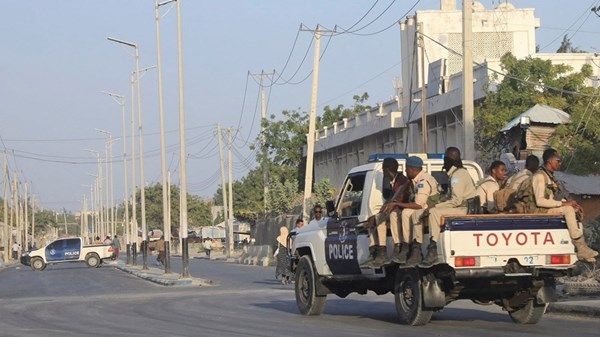 10 قتلى بتفجير انتحاري بمقديشو