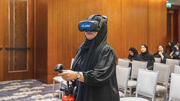 تدريب على استخدام طفايات الحريق بالذكاء الاصطناعي