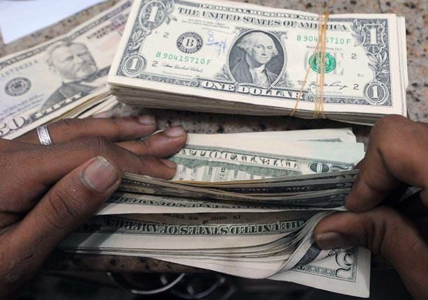 الداخلية تضبط تُجار بحوزتهم عملات أجنبية بقيمة 9 مليون جنيه