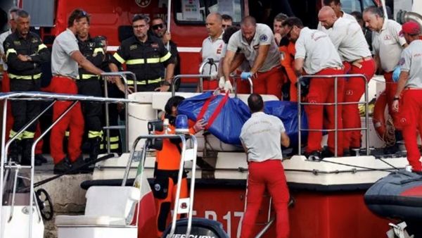 انتشال جثة البريطاني مايك لينش من يخت غارق قرب صقلية