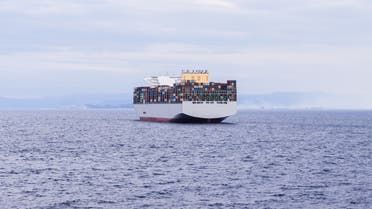 الخليج اليوم .. حادث جديد.. وقوع انفجارين قرب سفينة غرب عدن