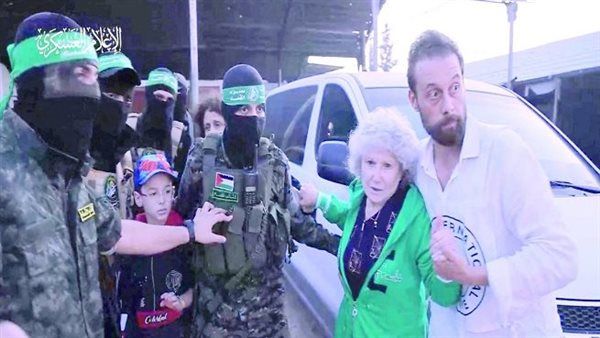 أسيرة مفرج عنها ترفض مقابلة نتنياهو