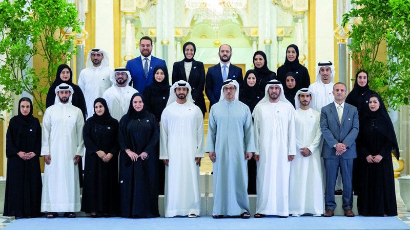 الامارات | منصور بن زايد: نحرص على تعزيز مشاركة المواطنين في القطاع الخاص