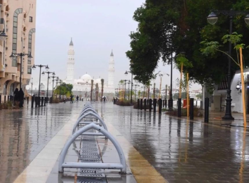 "الأرصاد" يحذر من طقس المدينة المنورة ويشدد على اتخاذ الإجراءات الاحترازية