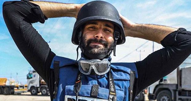 معتز عزايزة بأول تعليق بعد ترشيحه لجائزة “نوبل” للسّلام ٢٠٢٤