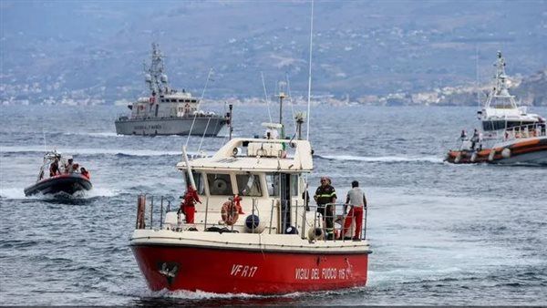 إيطاليا تحقق في غرق يخت مايك لينش