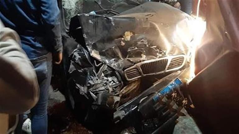 اصطدام سيارة نقل بسوزوكي في الخصوص ونقل مصاب للمستشفى