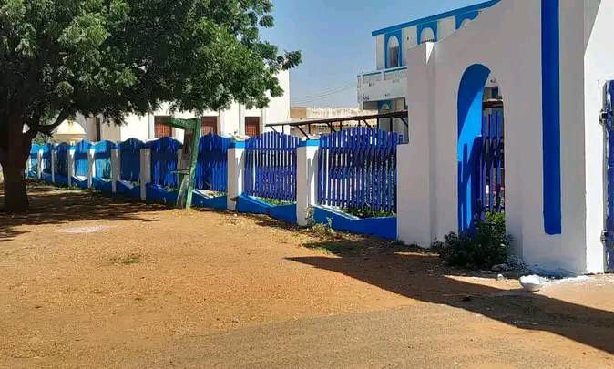 العاملين بالحقل الصحي بمدينة النهود ينفذون يوماً علاجياً مجانياً للنازحين والمتأثرين بالحرب