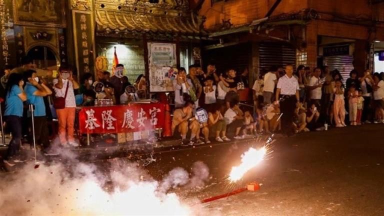 أشباح منتصف الليل.. 20 صورة تكشف عن مهرجان الأرواح الشهير