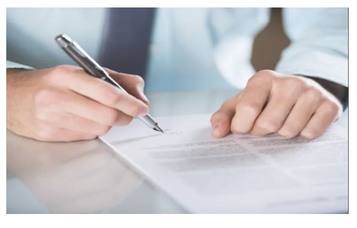 الامارات | كيف تكتب وصيتك وإجراءات توثيقها ؟