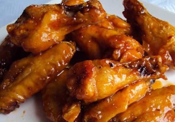 قنبلة موقوتة.. هذا ما يحدث للكبد والكوليسترول عند تناول أجنحة الدجاج