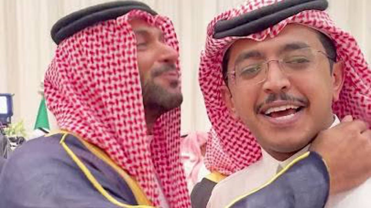 محمد الدريم: قربي من يزيد الراجحي أمنية وتحققت .. فيديو