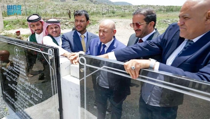 برنامج إعمار اليمن.. تفاصيل إطلاق حزمة مشروعات تنموية حيوية في تعز