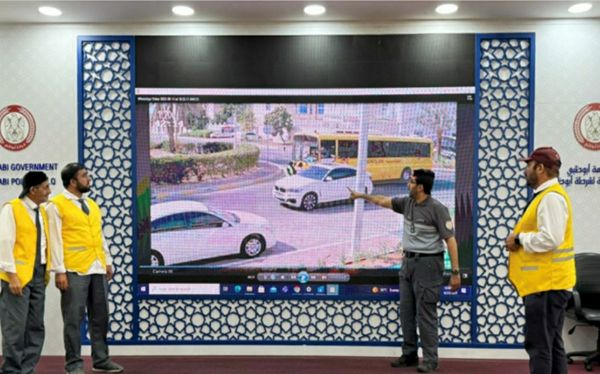 شرطة أبوظبي تعزز إجراءات السلامة لطلبة وطالبات المدارس